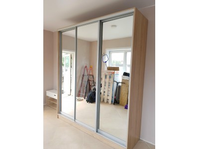 Трёхстворчатый шкаф-купе Версаль 2.4 метра (3 двери зеркало)